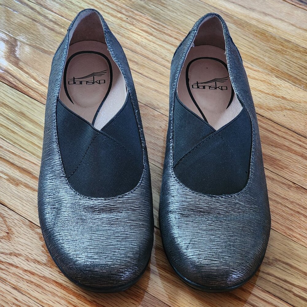 DANSKO Ann Pewter Metallic Round Toe Slip‎ On Comfort Shoe